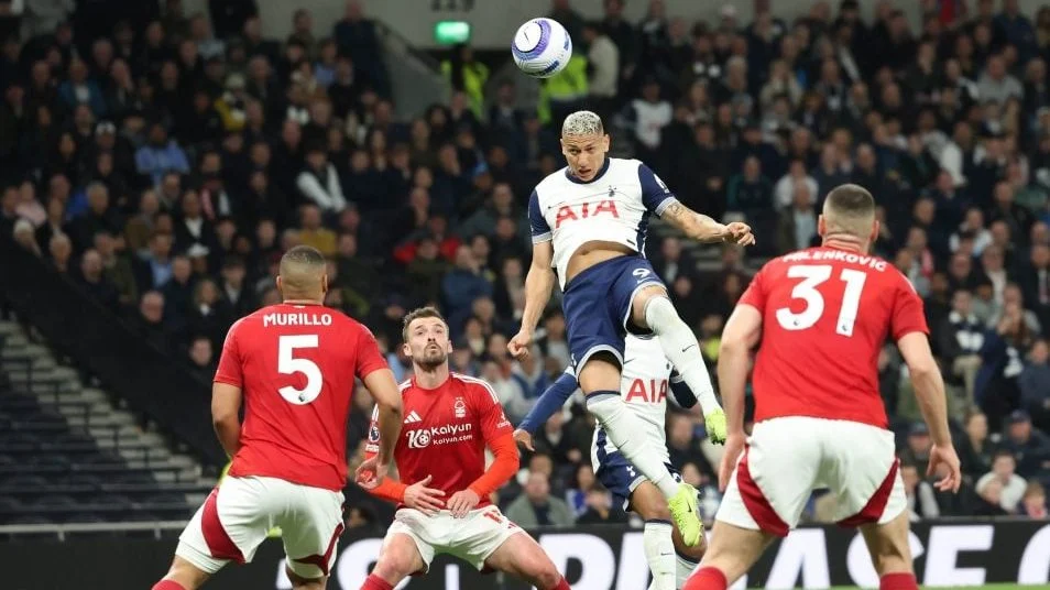 交易尘埃落地，图片报：帕利尼亚也已与热刺达成协议