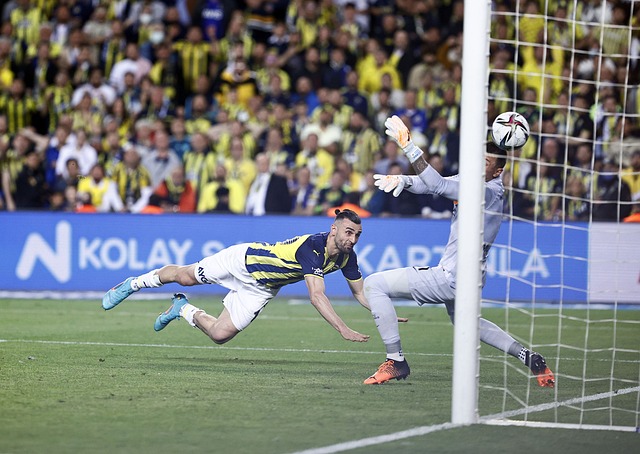 克里斯蒂亚 克里斯蒂亚